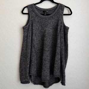 Aqua Women's Cold Shoulder 100% Cashmere Sweater Dark Gray Small
